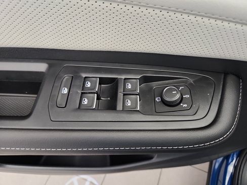 New 2026 Volkswagen Atlas Cross Sport SEL Premium R-Line AWD/4WD image 10