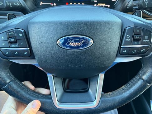 Used 2020 Ford Explorer Limited image 9