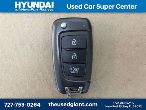 Certified 2024 Hyundai Tucson SE FWD image 29