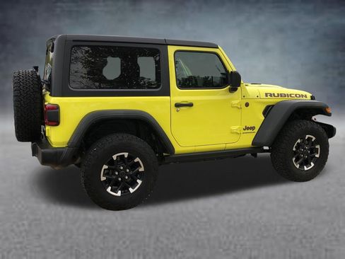 Certified 2024 Jeep Wrangler Rubicon w/ Technology Group AWD/4WD image 13