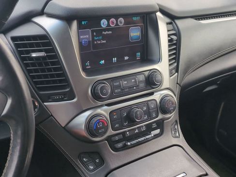 Used 2015 Chevrolet Tahoe LTZ AWD/4WD image 30