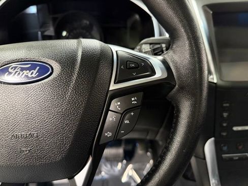 Used 2020 Ford Edge Titanium w/ Equipment Group 301A AWD/4WD image 17