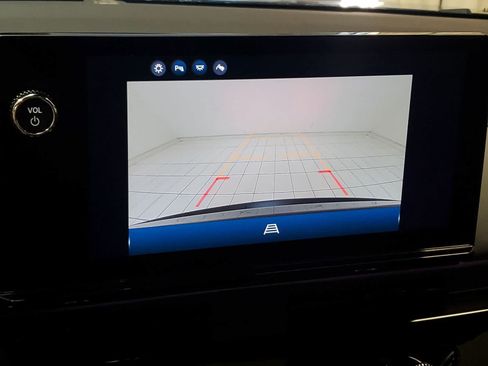 Used 2024 Honda Prologue Touring image 4