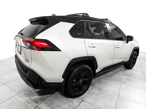 Used 2019 Toyota RAV4 XSE w/ XSE Weather Package AWD/4WD image 7