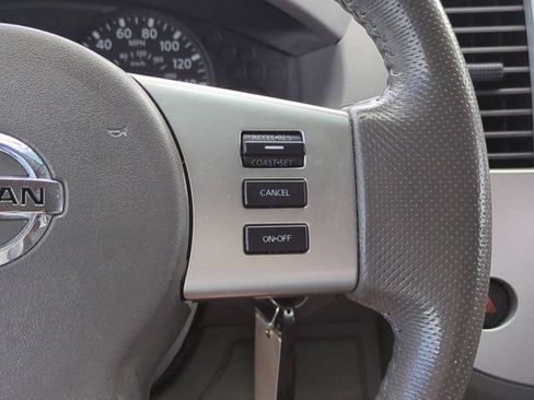 Used 2016 Nissan Frontier SV w/ SV Value Truck Package RWD image 24