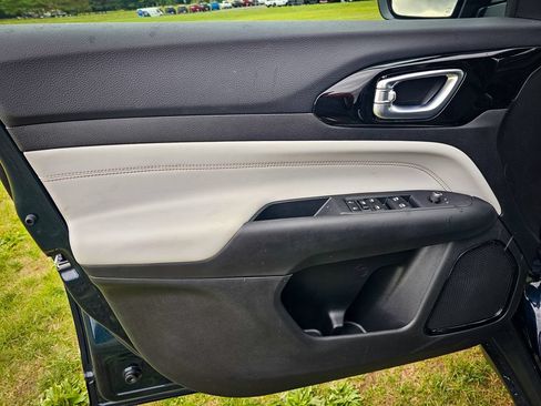 New 2026 Jeep Compass Limited AWD/4WD image 9