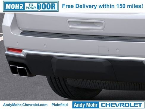 New 2025 Chevrolet Suburban High Country image 14