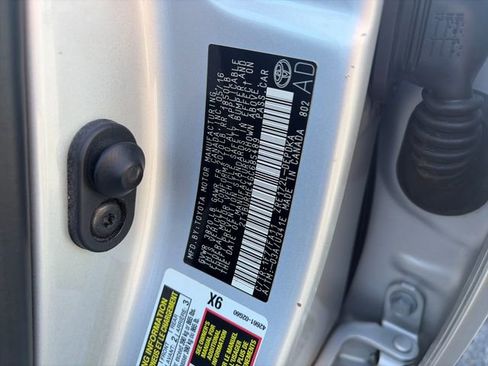 Used 2016 Toyota Corolla L FWD image 26