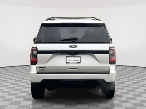 Used 2019 Ford Expedition Limited w/ Equipment Group 303A AWD/4WD image 6