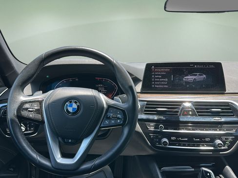 Used 2020 BMW 540i w/ Convenience Package RWD image 15
