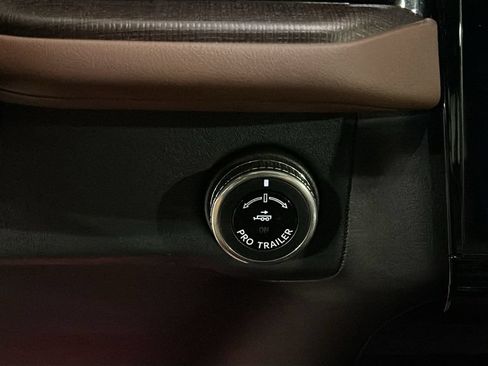 Used 2026 Lincoln Navigator L Reserve AWD/4WD image 21