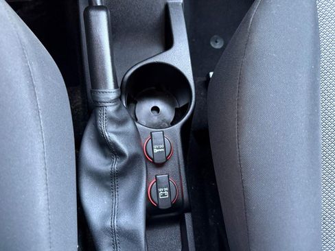 Used 2021 RAM ProMaster City Tradesman w/ Window Group 09 image 29