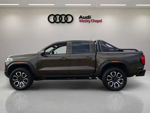 Used 2025 GMC Canyon AT4 w/ Nightfall Edition image 2