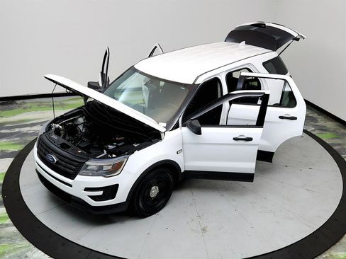 Used 2017 Ford Explorer 4WD Police Interceptor image 35