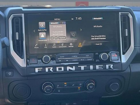 New 2025 Nissan Frontier SV image 7