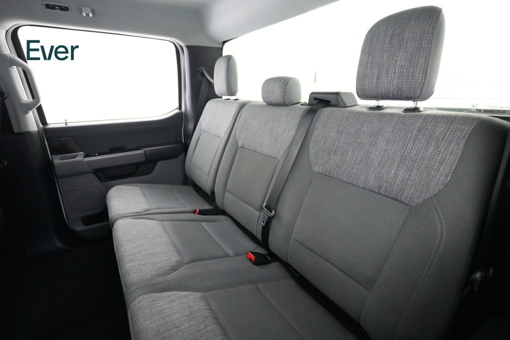 Used 2023 Ford F150 Lightning XLT AWD/4WD image 18