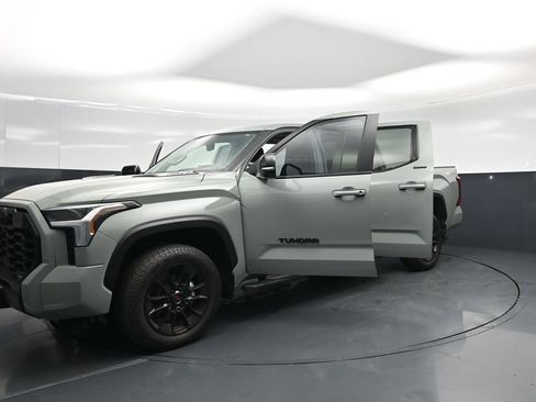 Used 2024 Toyota Tundra Limited w/ TRD Off-Road Package AWD/4WD image 29