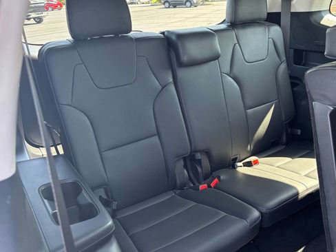 Used 2023 Kia Telluride LX FWD image 21