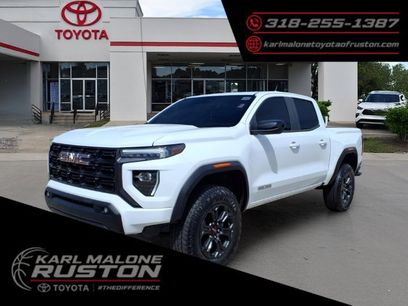 Used 2024 GMC Canyon Elevation w/ Convenience Package