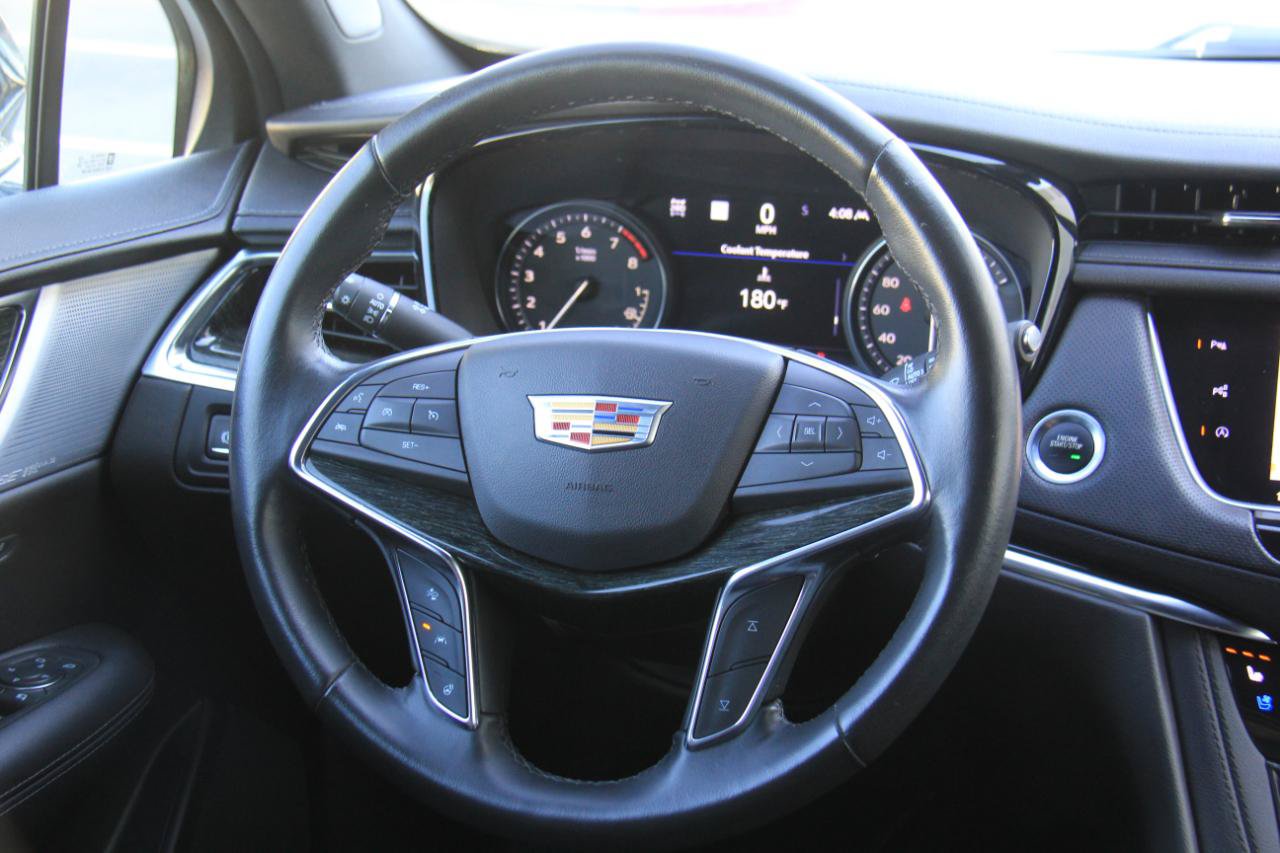 Used 2021 Cadillac XT5 Premium Luxury AWD/4WD image 11