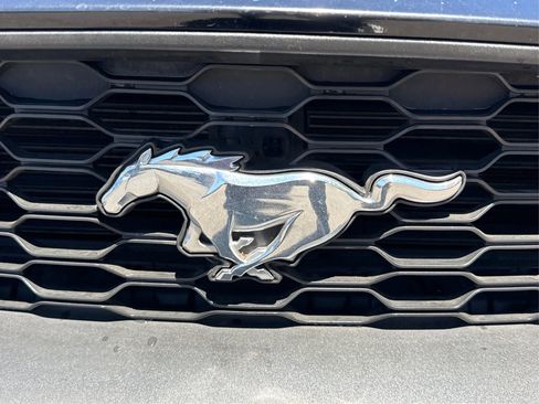 Used 2019 Ford Mustang Premium RWD image 28