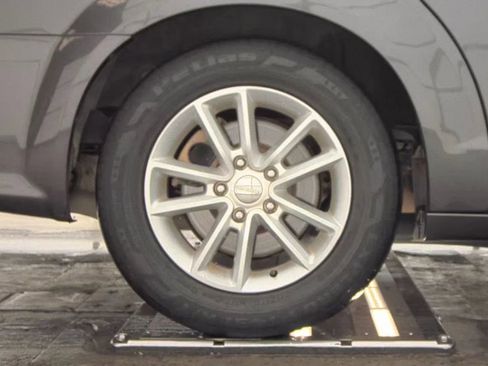 Used 2020 Dodge Grand Caravan SXT image 20