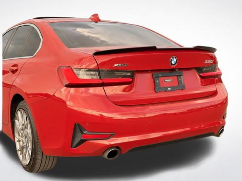 Used 2019 BMW 330i xDrive Sedan w/ Convenience Package AWD/4WD image 5