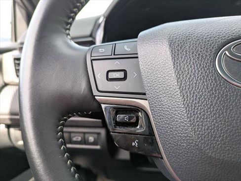 Certified 2025 Toyota Camry SE FWD image 24