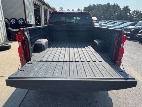 Used 2019 Chevrolet Silverado 1500 LT Trail Boss AWD/4WD image 33