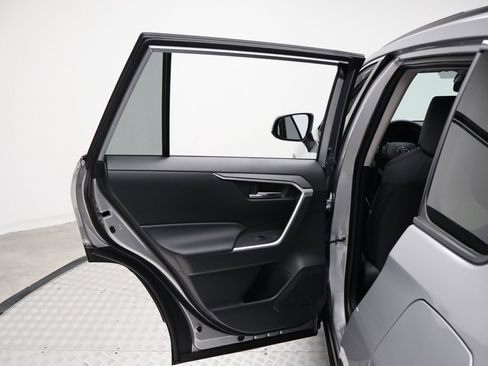 Certified 2025 Toyota RAV4 XLE image 21