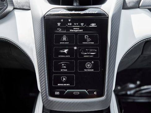 Used 2026 Lamborghini Revuelto AWD/4WD image 66
