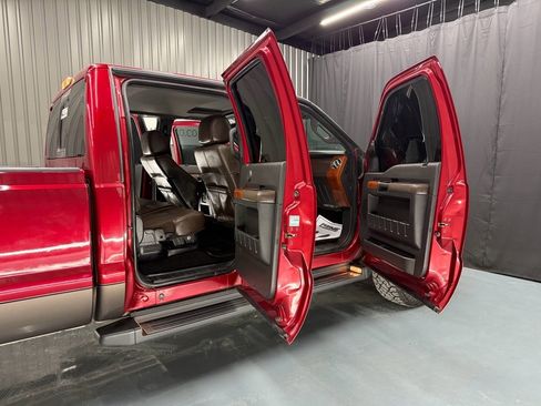 Used 2016 Ford F350 King Ranch w/ FX4 Off-Road Package image 25