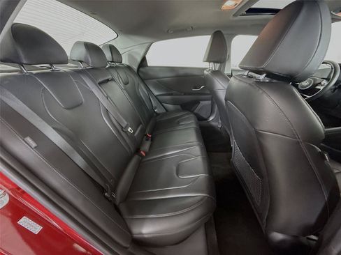 Used 2024 Hyundai Elantra Limited FWD image 28