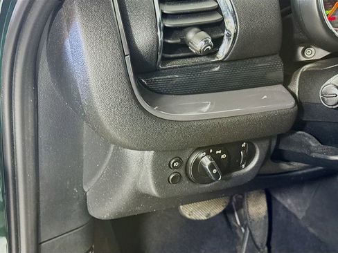 Used 2019 MINI Cooper Clubman S image 10