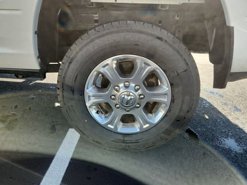 Used 2024 RAM 2500 Big Horn image 11