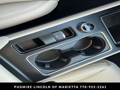 New 2026 Lincoln Corsair Premiere image 33