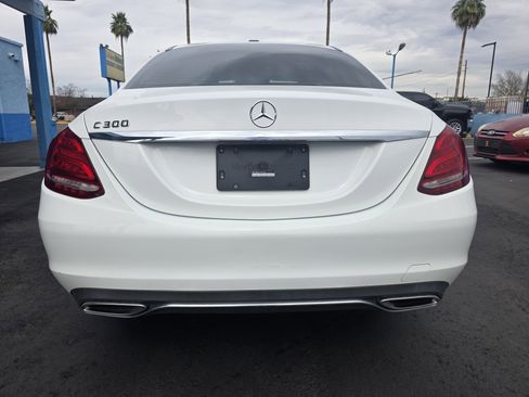 Used 2017 Mercedes-Benz C 300 Sedan w/ Premium 4 Package image 4