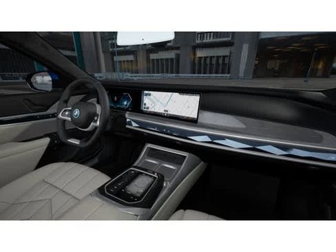New 2026 BMW i7 xDrive60 w/ Executive Package image 14