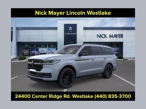 New 2026 Lincoln Navigator Reserve w/ Jet Appearance Package AWD/4WD image 1
