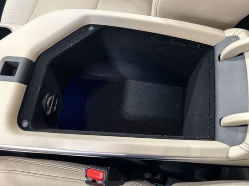 Used 2022 Genesis GV70 2.5T image 21