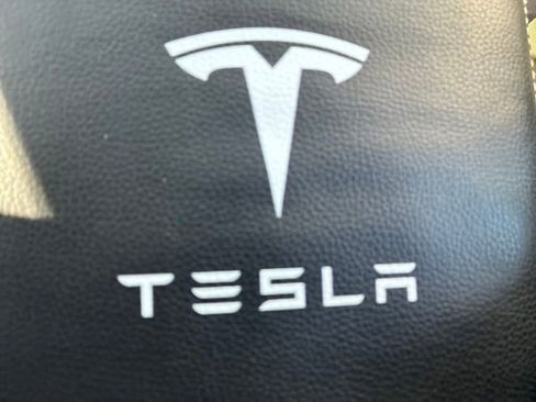 Used 2022 Tesla Model 3 Long Range AWD/4WD image 27
