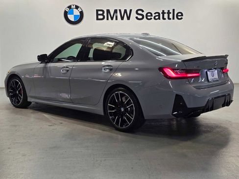 Used 2023 BMW M340i xDrive image 4