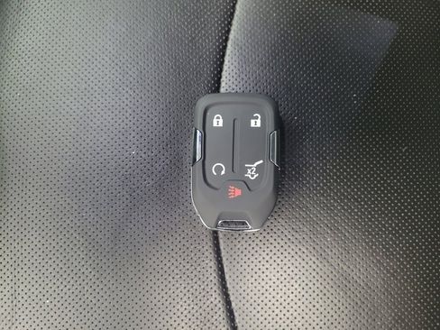 Used 2019 GMC Terrain SLT w/ Preferred Package image 32