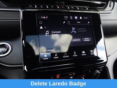 Used 2024 Jeep Grand Cherokee Altitude AWD/4WD image 9