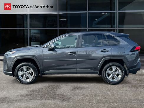 Used 2024 Toyota RAV4 XLE image 8