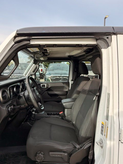 Used 2021 Jeep Wrangler Unlimited Sport AWD/4WD image 9
