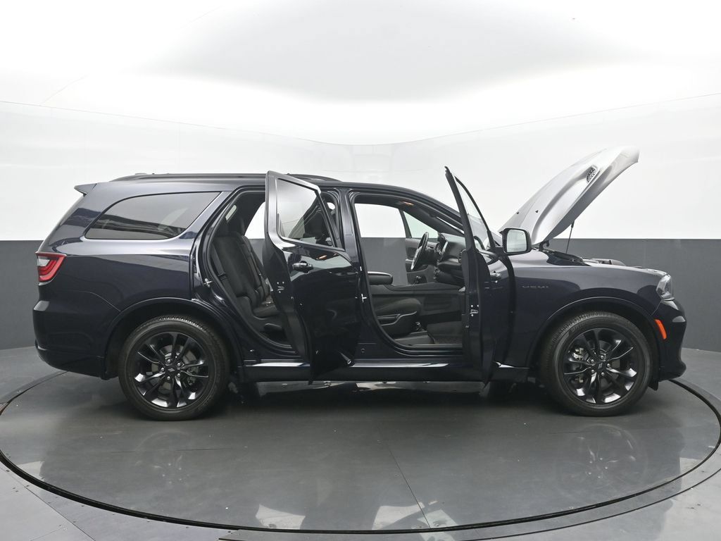 Used 2023 Dodge Durango R/T w/ Blacktop Package AWD/4WD image 62