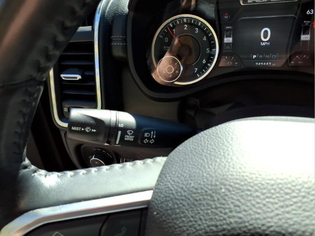 Used 2023 RAM 1500 Laramie AWD/4WD image 22