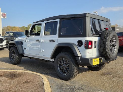 New 2026 Jeep Wrangler Unlimited Sport AWD/4WD image 6