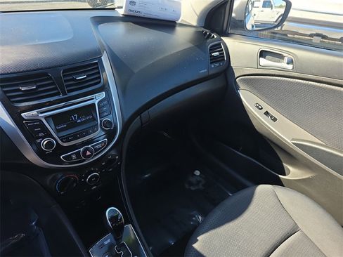 Used 2017 Hyundai Accent Sport image 30